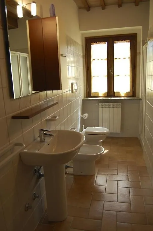 Apartment Il Casino Numero 7 Laiatico Italy
